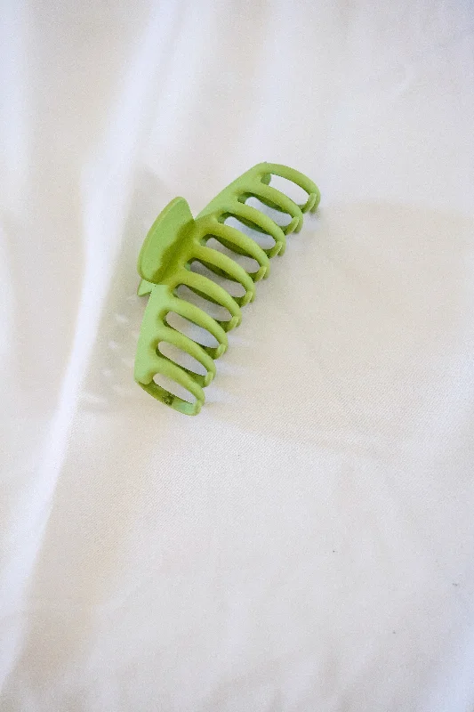 Poppy Claw Clip Green