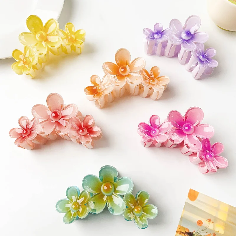 Wholesale Frangipani Hair Clip